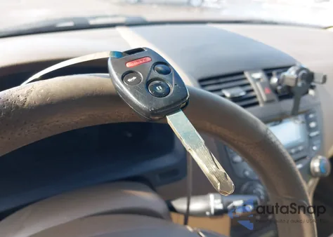 2005 Honda Accord 2.4 Ex z USA, uszkodzony, nr VIN 1HGCM56785A062302